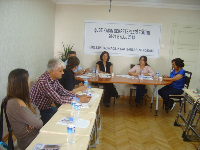 TCDD yönetimi kendi törenlerine katılımı zorunlu hale getirdi...