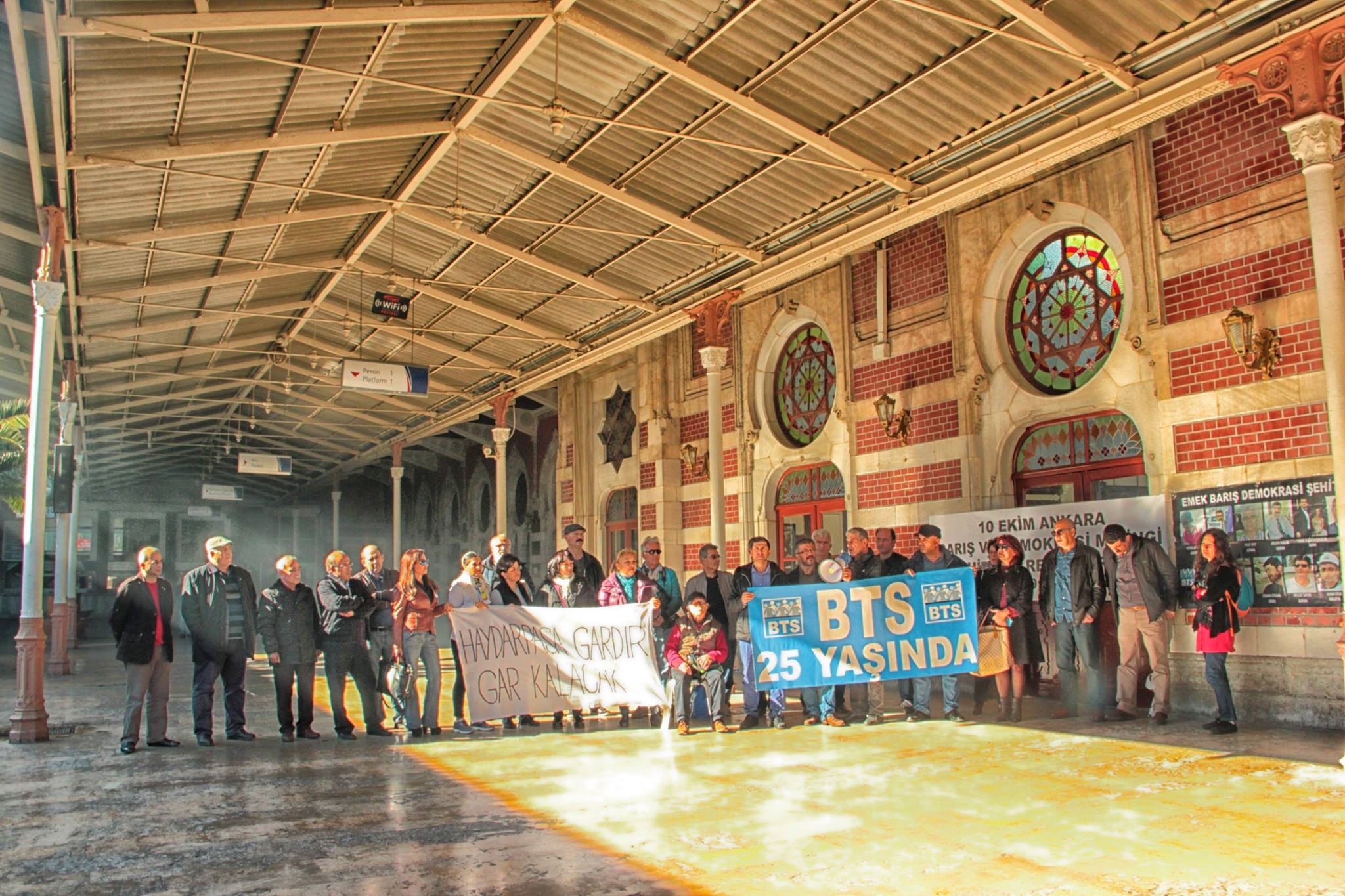 Sendikamızın 25.Yıldönümünde Sirkeci Gar Önünde Basın Açıklaması...