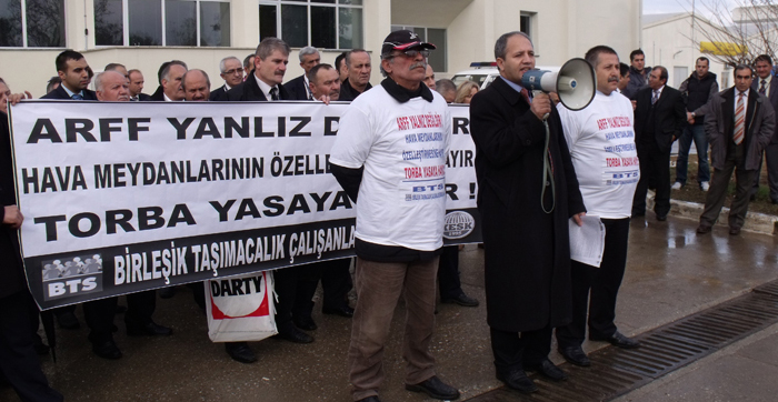 DHMİ Personelinin Sorunları ve Torba Kanunla Yaratılmak İstenen Yeni Mağduriyetlere Karşı Ortak Basın Açıklaması