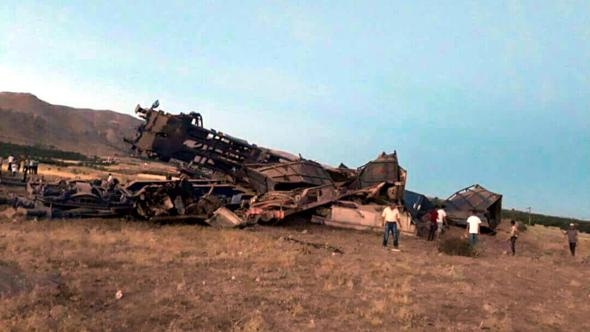 Elazığ’da Tren Kazası ... 2 Makinist Arkadaşımız Yaşamını Yitirdi!