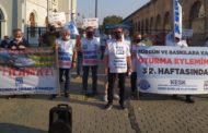 İzmir Şubemizden 32.Haftasından basın açıklaması ve oturma eylemi
