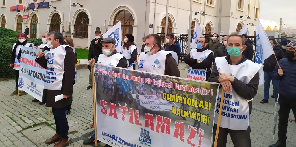 İzmir Şubemizden 49.Haftasında Baskılara ve Sürgünlere Karşı Basın Açıklaması