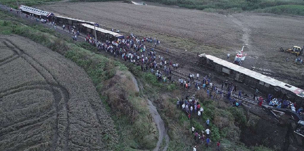 Çorlu Tren Katliamının üzerinden 6 Yıl Geçti. Gerçek Sorumlular Açığa Çıkarılıncaya Kadar Mücadelemiz Sürecek!